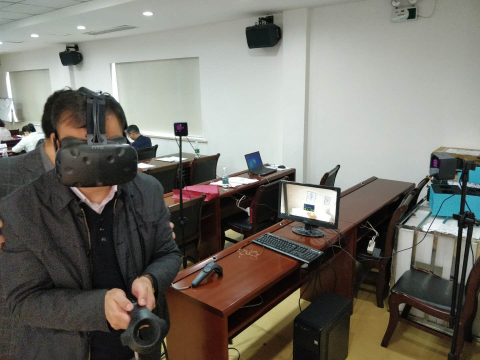 1359510y5hu7tdv1g9cxzufal2