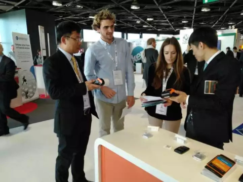 140016fadmmyd0g7zxc705nj4d