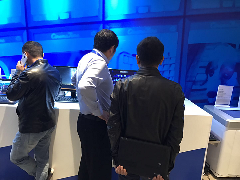 140036k7z5j4fe3v11emtef1q5