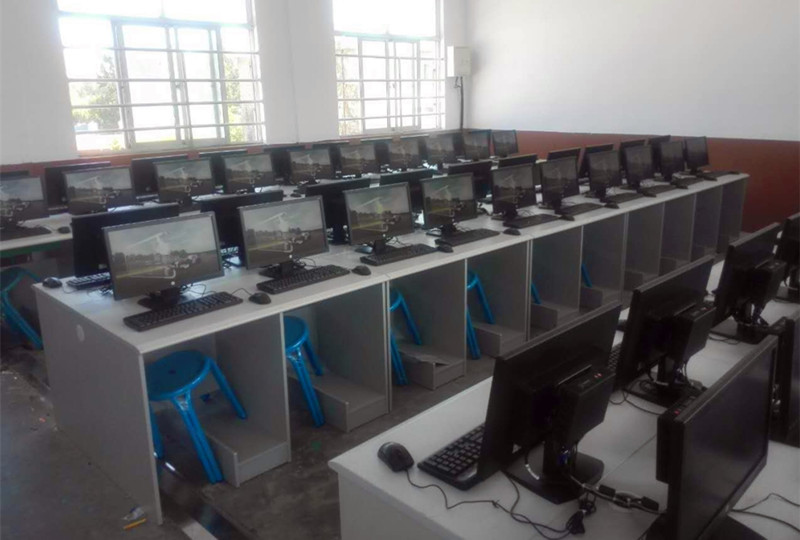 1409020koc90bxp11anem7c1g3