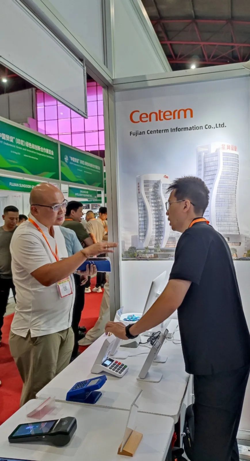 1050323n47f1jerf460p8fdke5