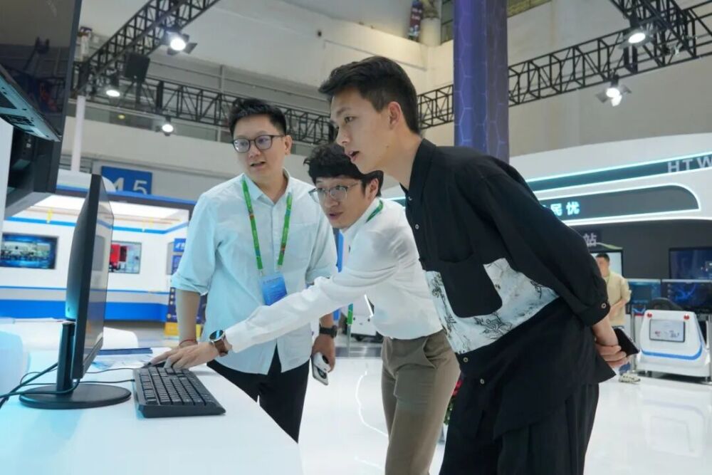 172259fgk5pdj0sre9ncr4w6lc